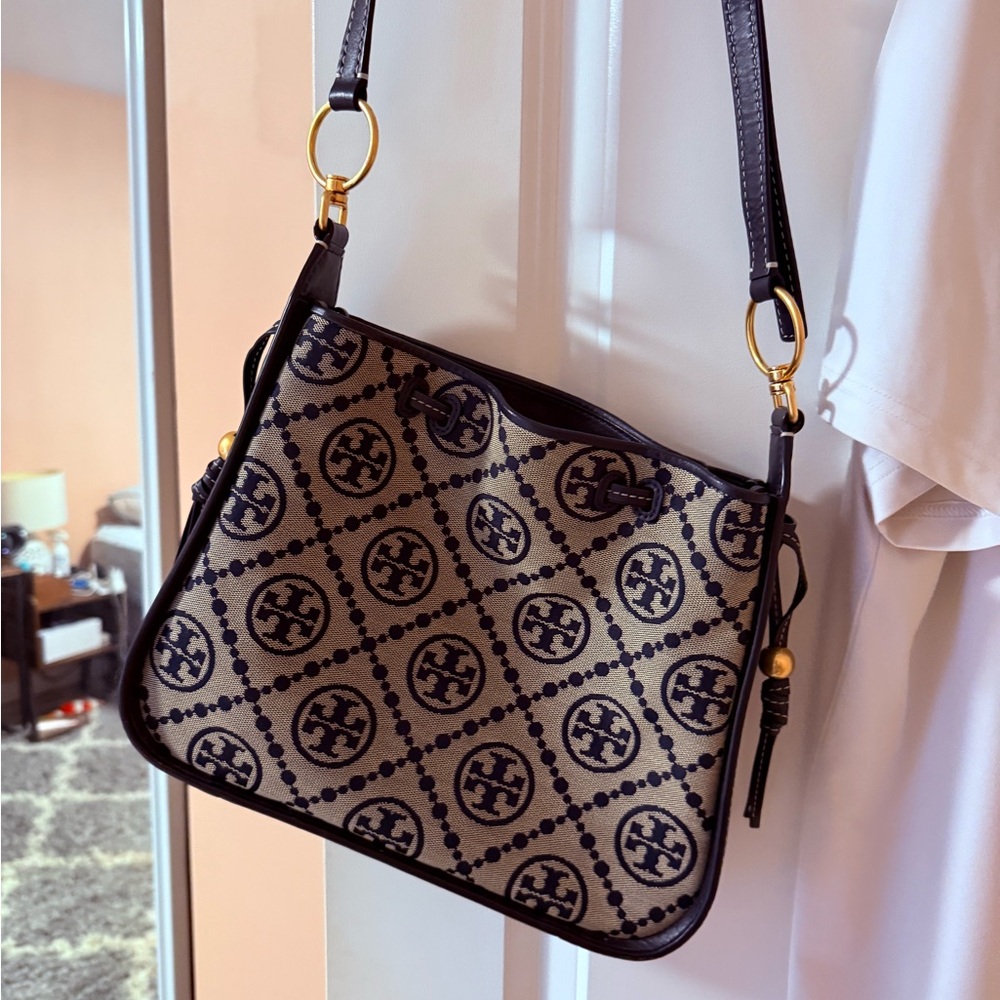 Tory burch bag. Like new